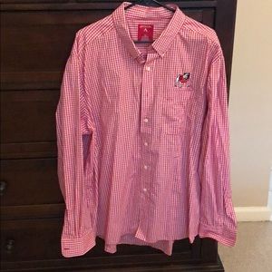 Antigua Shirts - Men’s UGA button down shirt Antigua Shirts - Men’s UGA button down shirt